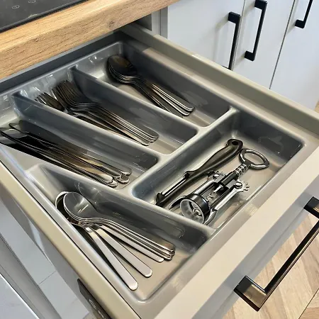 Przytulny Niedaleko Radomskiego Centrum Sportu Apartment *