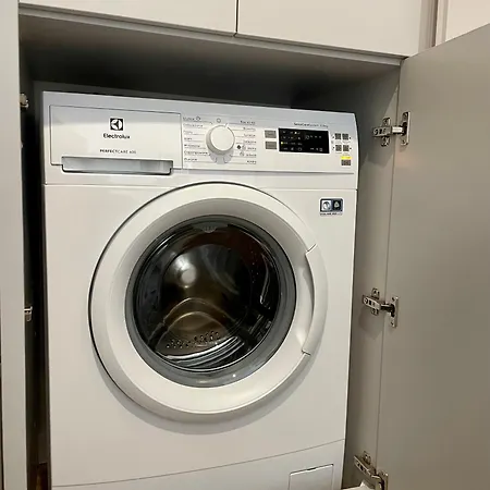 Przytulny Niedaleko Radomskiego Centrum Sportu Apartment