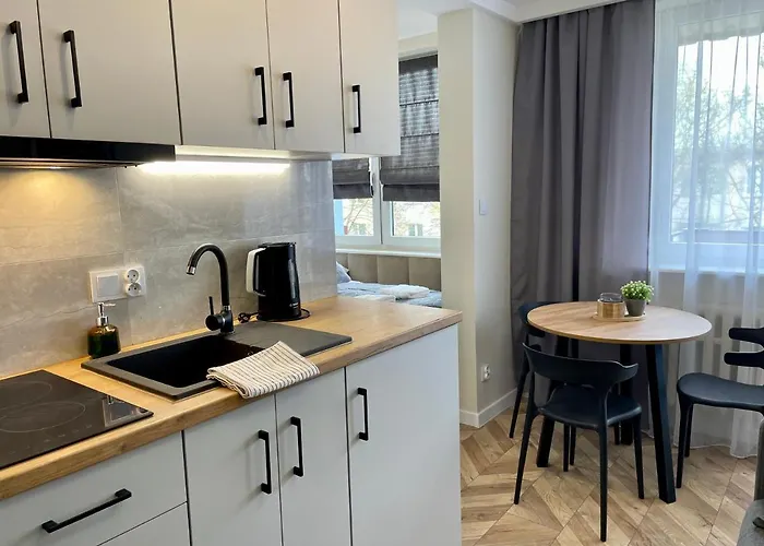 Przytulny Niedaleko Radomskiego Centrum Sportu Daire *