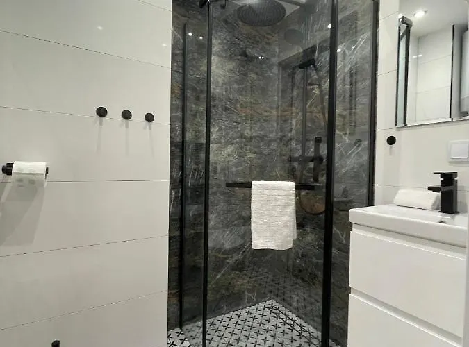 Daire Przytulny Niedaleko Radomskiego Centrum Sportu Radom